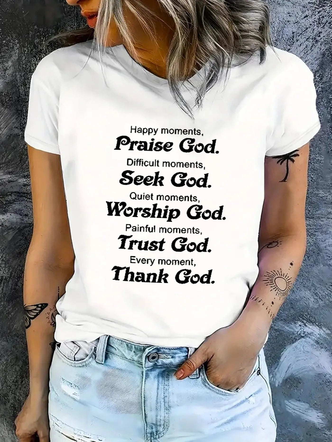 Praise Seek Trust God Women’s Graphic Tee – Christian Faith Inspirational T-Shirt